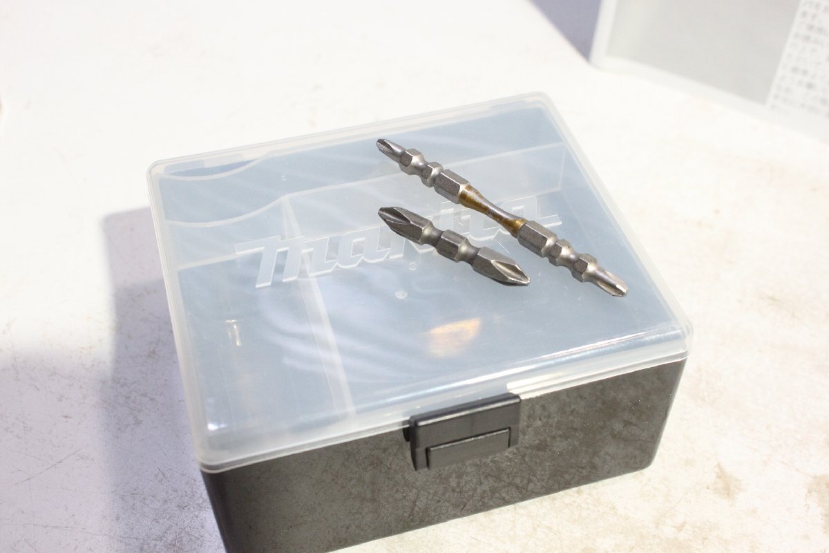 1円スタート!【中古】makita マキタ 7.2V ペンインパクトドライバ TD022DSHXB バッテリー1個(gè) 充電器?ケース付 黒