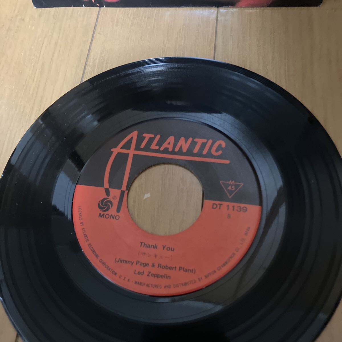 EPレコード　 レッド・ツェッペリン/ 胸いっぱいの愛を　 LED ZEPPELIN ※一箇所針が若干飛びます※_画像2