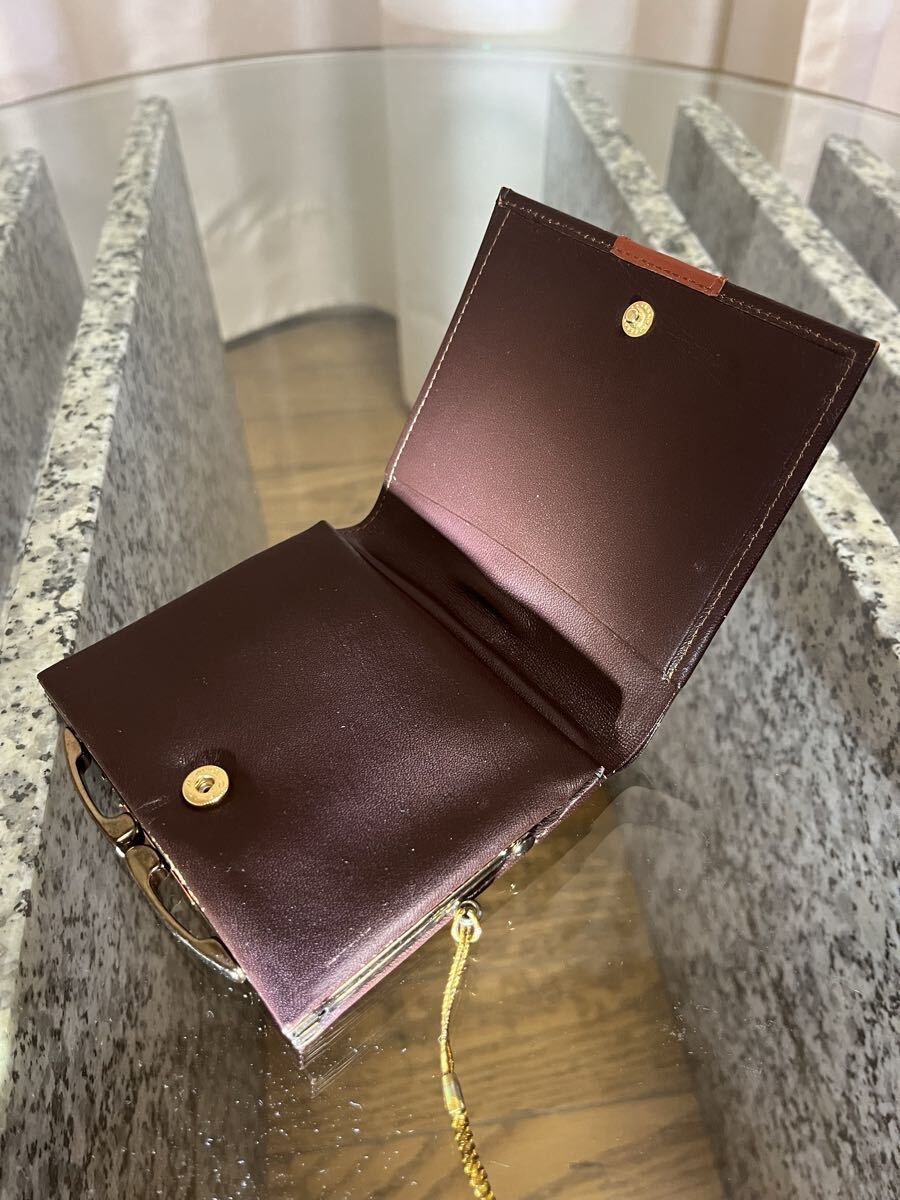 【中古品】成田山新勝寺お守り付き二つ折り財布 革財布 レザー ブラウンカラー 不動明王 コンパクト_画像5