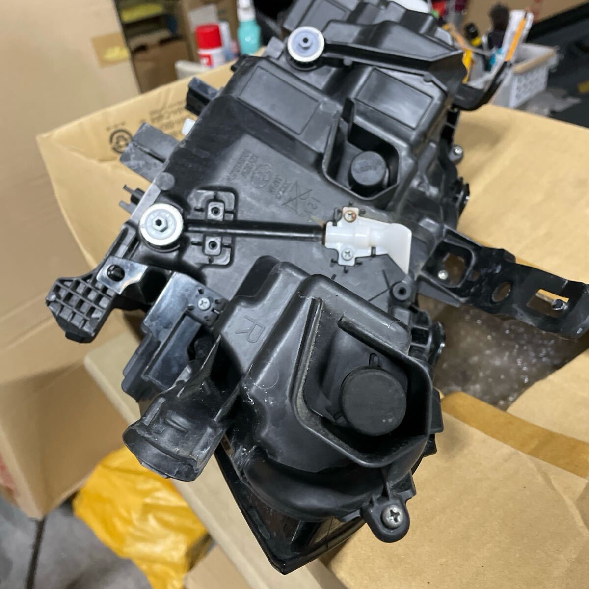 トヨタ クラウン　RS ARS220 純正　 LED 右 ヘッドライト　81145-30M60_画像6