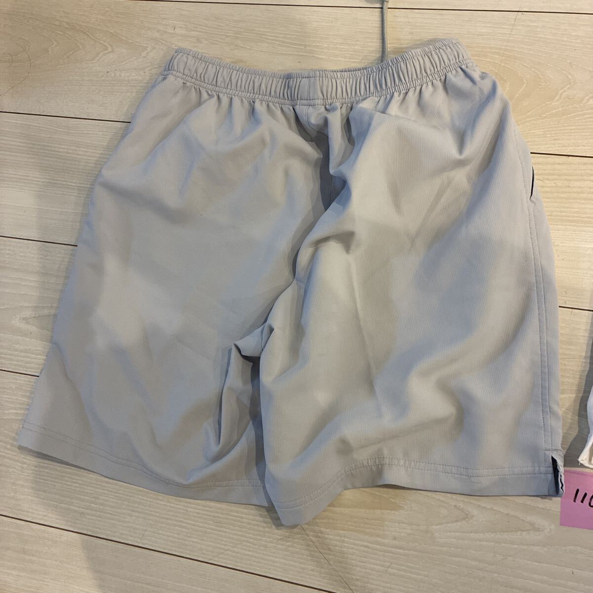 ミズノ MIZUNO ハーフパンツ ショートパンツ L テニス　ジャージ　2枚まとめ売り ランニング　スポーツ　グレー　ホワイト_画像5