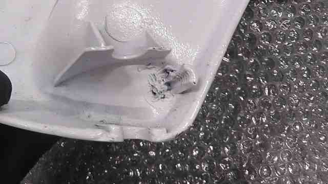 VT250FN ゼルビス　MC25　の　サイドカウル 左 *1760577783　中古_画像7