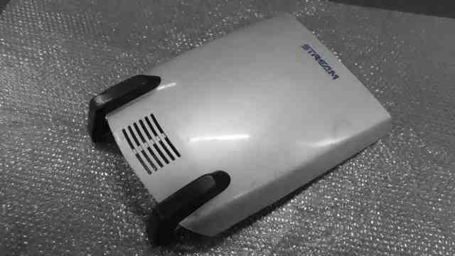 ストリーム　TB07　の　フロントカバー 傷 *1761615166　中古_画像1