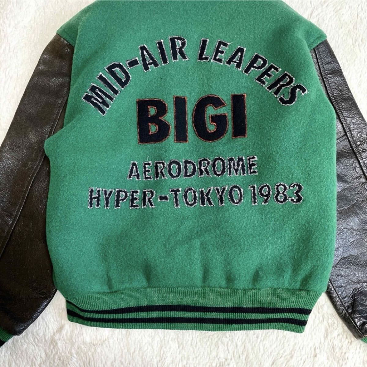 希少 MEN'S BIGI メンズビギ アーチ グリーン レザー スタジャン 本革 レザージャケット ライダース_画像7