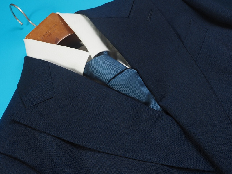 新品サンプル18万円 azabu tailor 麻布テーラー『DORMEUIL ドーメル TONIK 英国製生地』モヘヤ混ウール ダブルスーツ 46A(A5)紺 0211-052_画像4