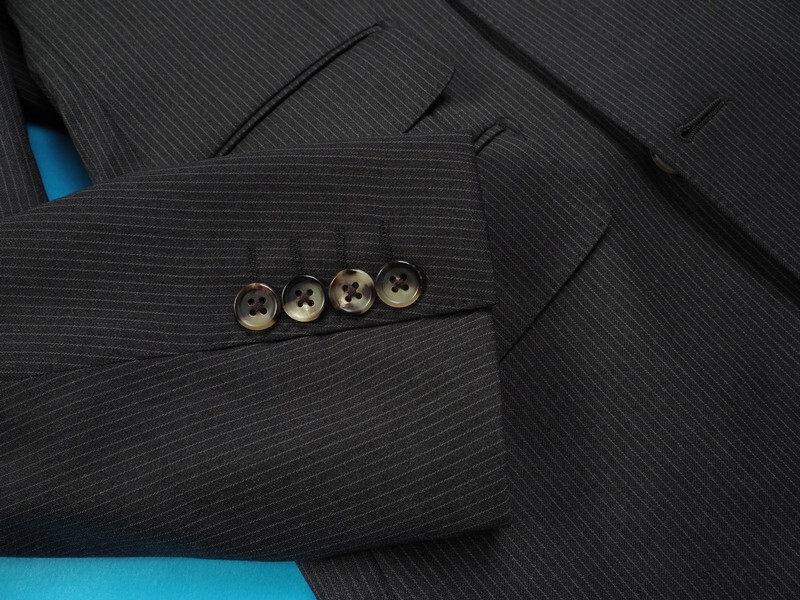 新品サンプル azabu tailor 麻布テーラー 秋冬『comero イタリア製生地』ウール100% ダブルブレスト スーツ 46A(A5)灰 0902-101_画像6