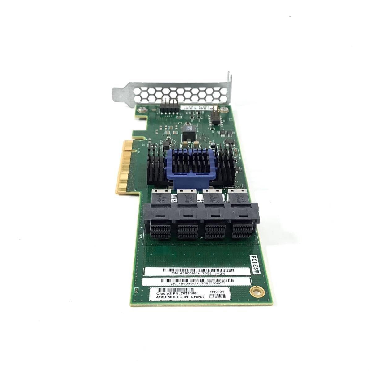 S71017158 Oracle 7096186 7064634 NVME 8-Port カード 1点【現状お渡し品、複数出品】_画像3