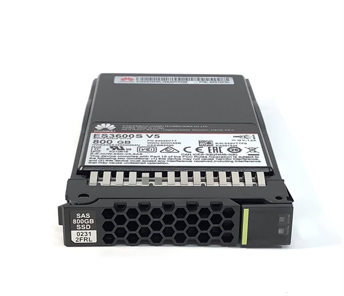 S71014210 HUAWEI SAS 800GB 2.5インチ SSD 1点【中古動作品、複数出品】_画像3