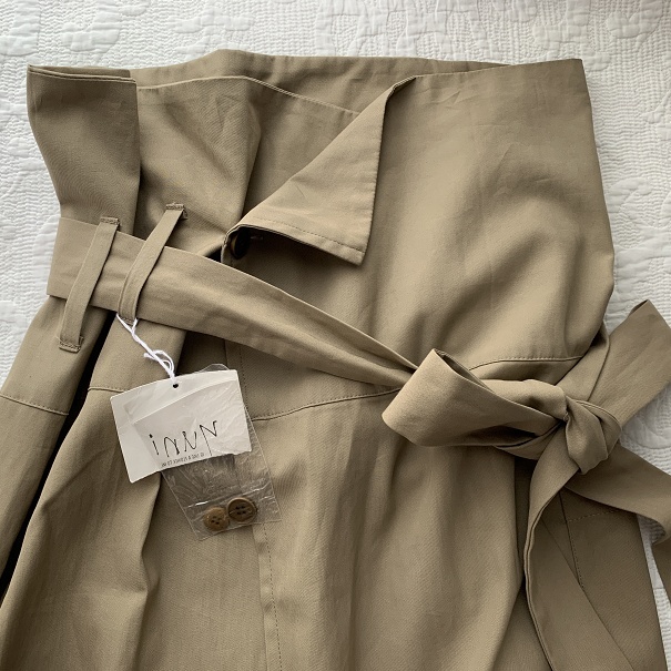 新品タグ付き　ユニ 　yuni 　スカート　ハイウエスト　ロングスカート　ラップ巻きカート　綿コットン　ベージュ定価1,4万_画像3