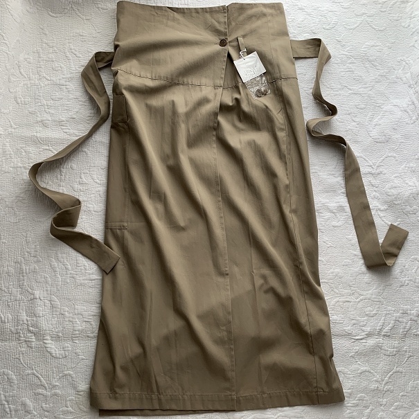 新品タグ付き　ユニ 　yuni 　スカート　ハイウエスト　ロングスカート　ラップ巻きカート　綿コットン　ベージュ定価1,4万_画像8