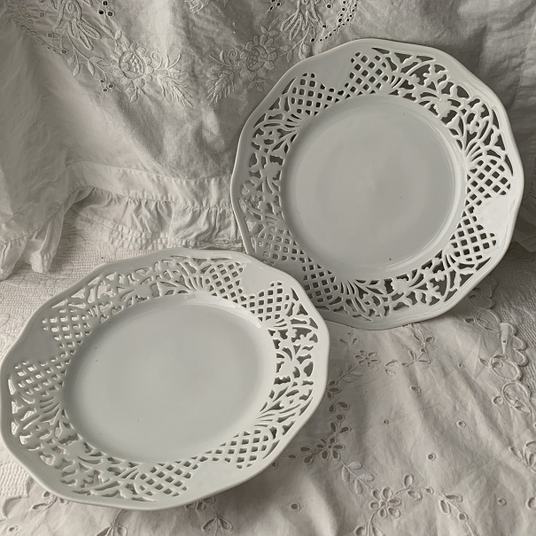 Schumann Bavaria シューマン ババリア 透かし皿 2枚セット レースプレート 白磁器 ドイツ製 アンティーク ヴィンテージ_画像1