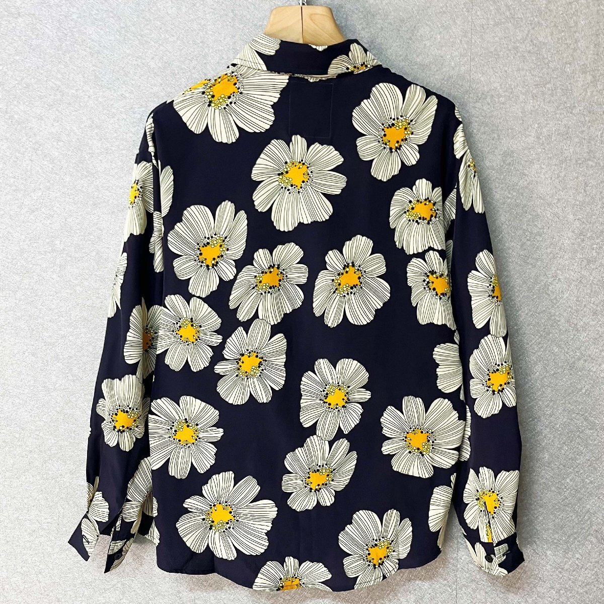 逸品?長袖 シャツ 定価4萬◆Emmauela?イタリア?ミラノ発◆シルク混 柔らか 花柄 トップス アロハシャツ カジュアル 開襟 リゾート XL
