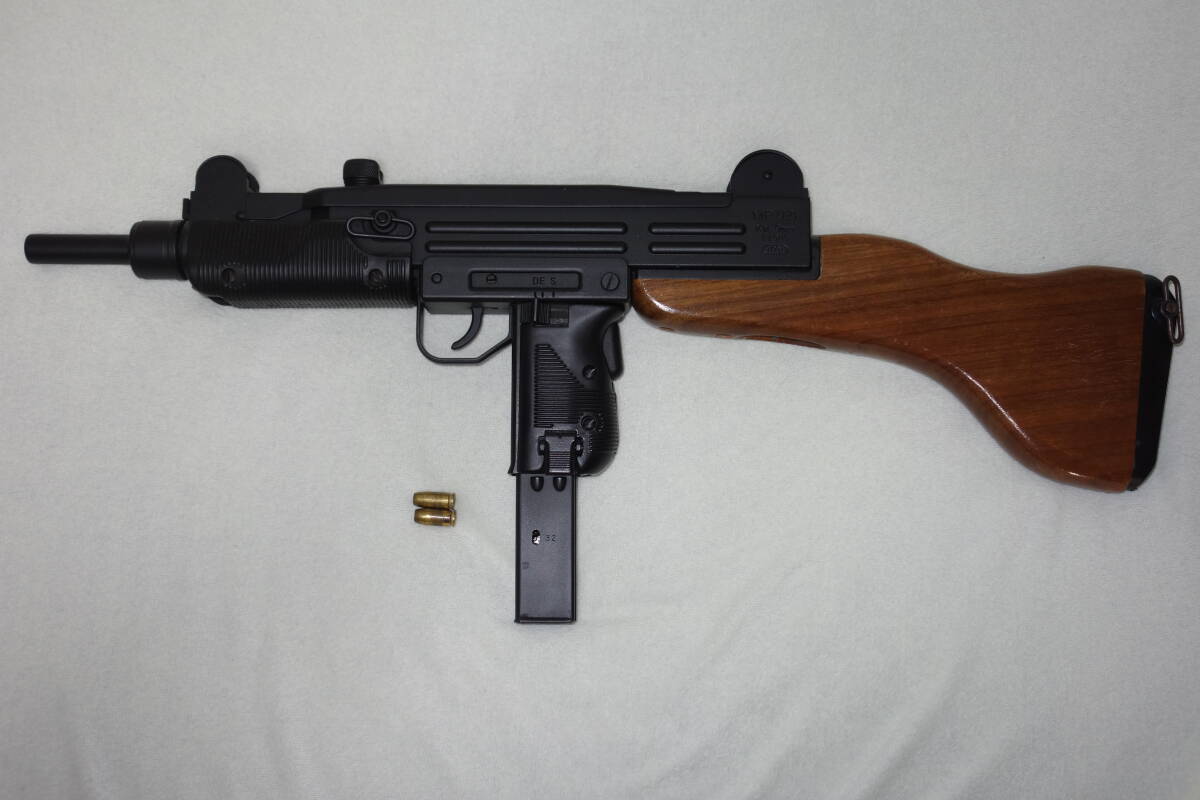 マルシン・UZIサブマシンガン・稀少リアルウッドストックバージョンモデルガンSMG刻印(送料無料)_画像1