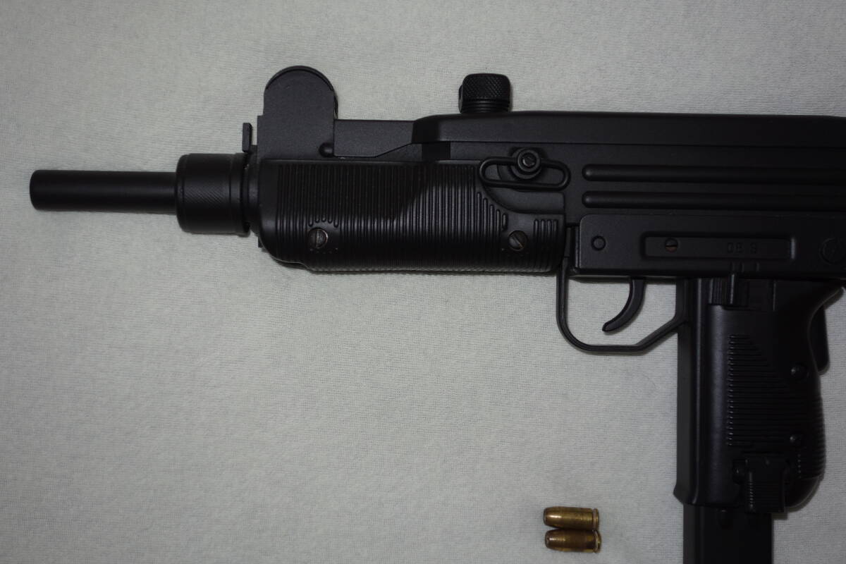 マルシン・UZIサブマシンガン・稀少リアルウッドストックバージョンモデルガンSMG刻印(送料無料)_画像2