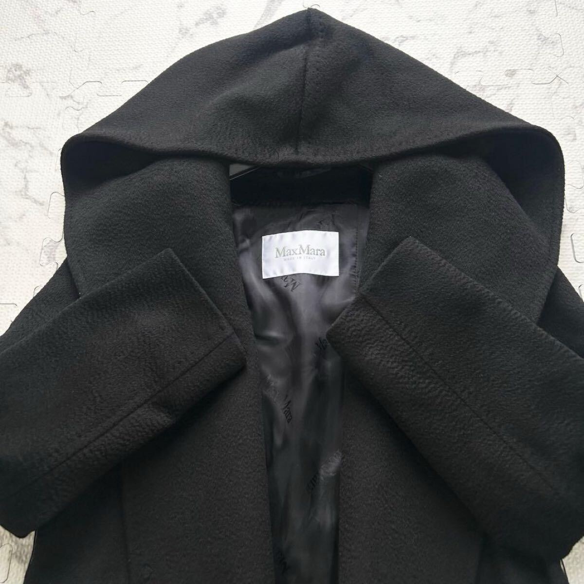 極美品◎定価45万!! MaxMara マックスマーラ リアルト RIALTO キャメル100% フーデットコート ウールコート 白タグ 最高級 40 L相当 黒_画像4