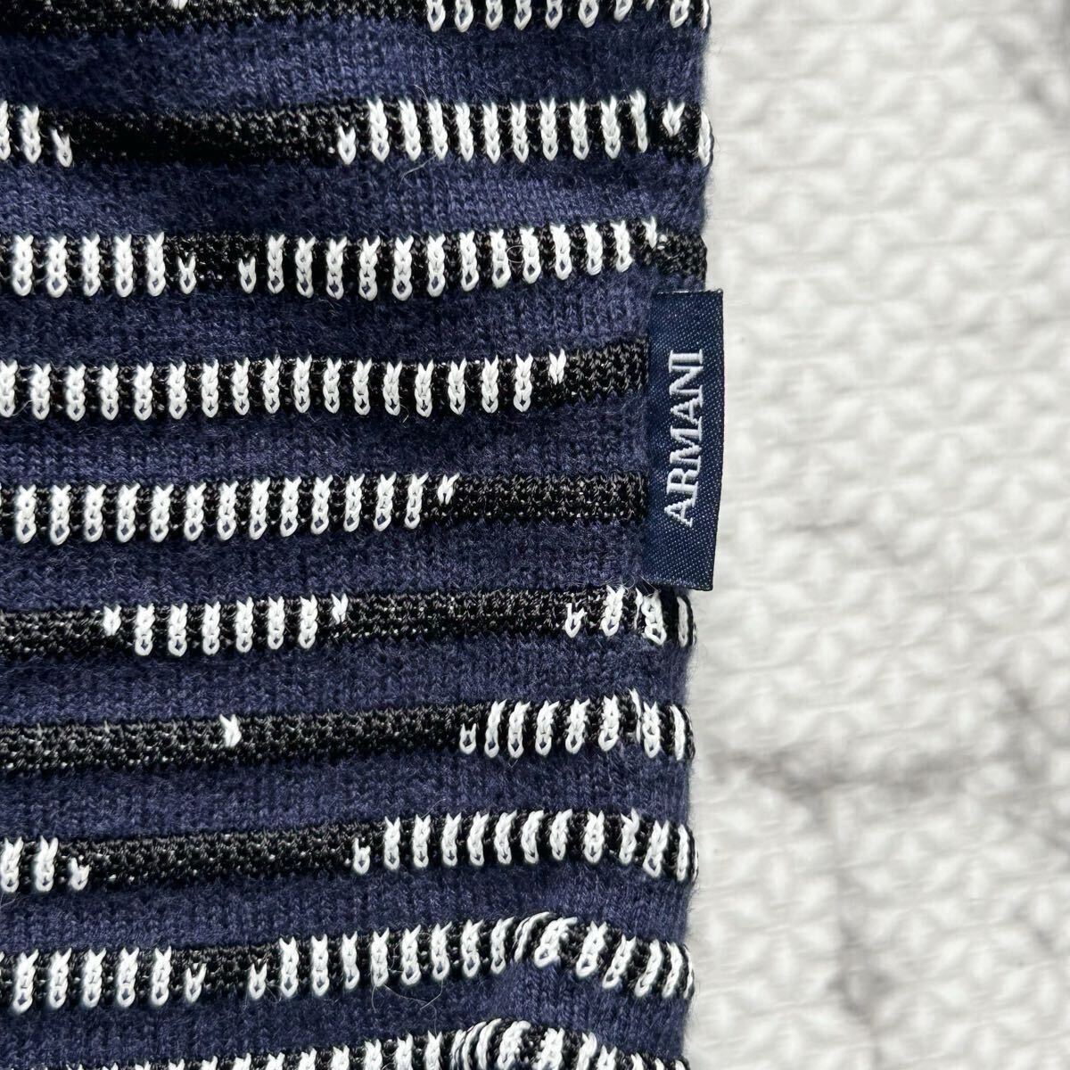 美品/XL相当● ARMANI COLLEZIONI アルマーニ コレツィオーニ ニット セーター シルク混 刺繍 Vネック 幾何学柄 ネイビー メンズ 52_画像8