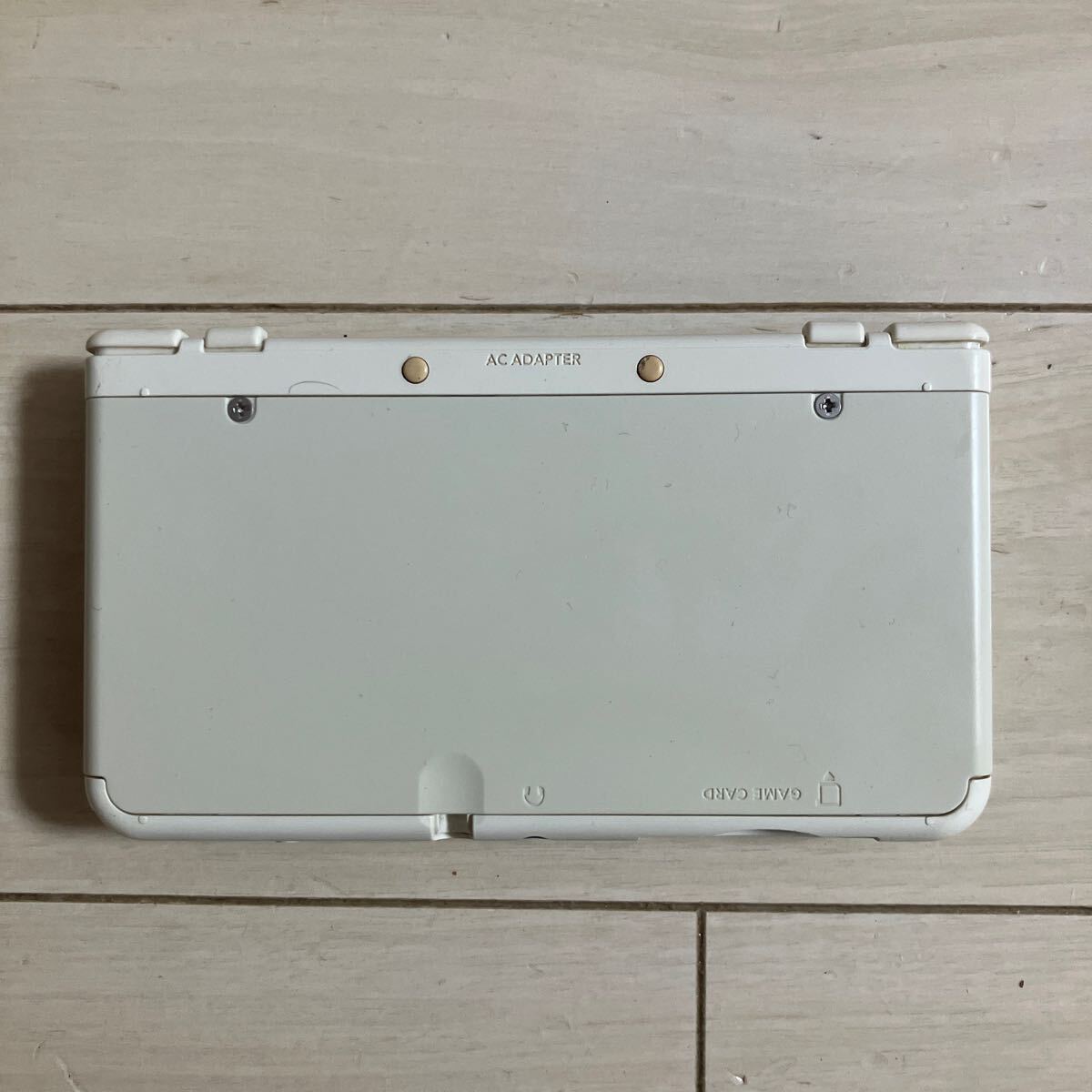 Nintendo NEW 3DS KTR-001 本体 初期化 箱 バッテリーパック 付き 任天堂 ニンテンドー ニュー スリーディーエス DS ホワイト 難あり_画像5