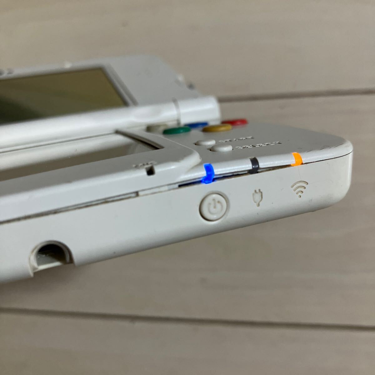 Nintendo NEW 3DS KTR-001 本体 初期化 箱 バッテリーパック 付き 任天堂 ニンテンドー ニュー スリーディーエス DS ホワイト 難あり_画像9