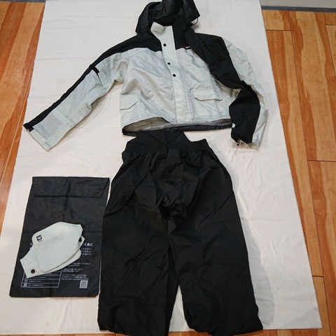 【中古美品】YAMAHA　ヤマハ　CY-0072　レインウェア　セットアップ　LLサイズ　グレー_画像1