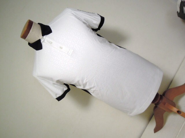 リンドバーグ●バックロゴ●ホワイト×ブラック●襟付●半袖●ウエアー●M/スリムフィット●㈱グリップインターナショナル●正規品●美品_画像2