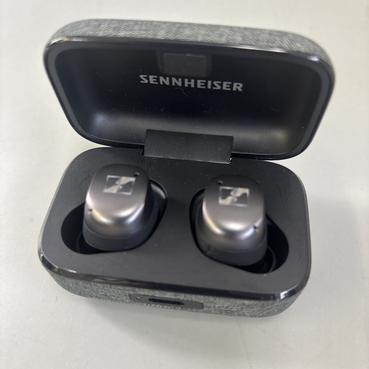 ■□3519 SENNHEISER ゼンハイザー MOMENTUM TrueWireless3 ワイヤレスイヤホン ジャンク□■_画像3