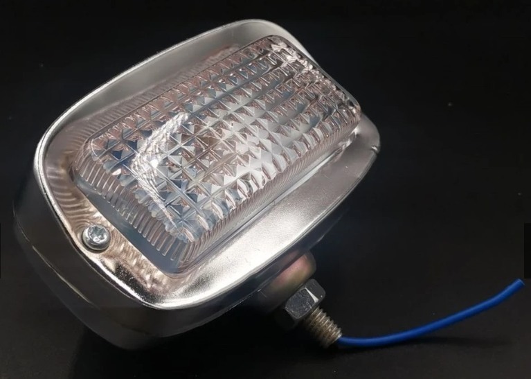 汎用 バックランプ★旧車 キャロル VWビートル キャリイ パブリカ・ミニクーパー 620 521 410 321 サニトラ ※ステッカー１枚プレゼント_画像3