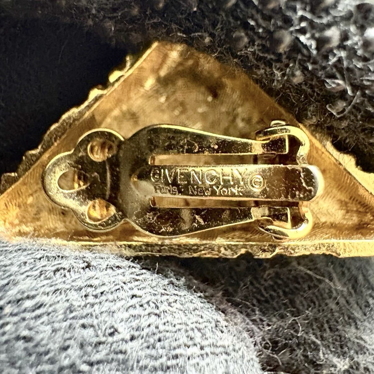 [ не использовался хранение товар ]GIVENCHY Givenchy ji van si. серьги большой .. треугольник . какой . рисунок костюм ювелирные изделия дизайн Gold 