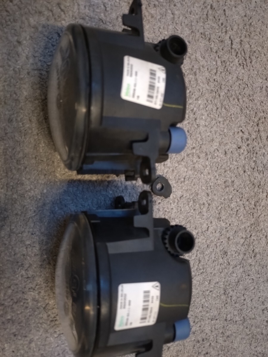 中古　スズキ　純正　Valeo バレオ　フォグ　2個セット　ジャンク_画像3