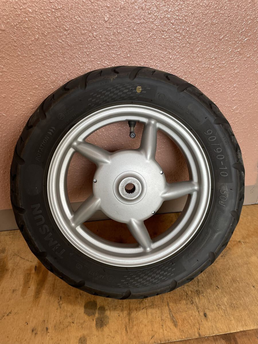 ヤマハ 4スト ビーノ SA37J リヤホイール ホイール SA26J リアホイール_画像1