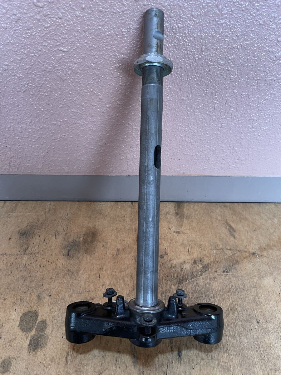 ヤマハ SA37J 4スト ビーノ ステム 三又 ステアリングステム 純正品_画像1