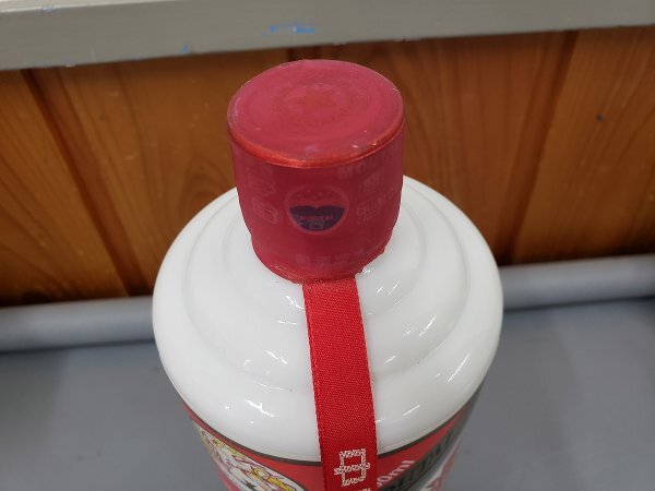 1002U38　酒　中国　マオタイ　貴州茅台酒　天女ラベル　グラス1点付き　2015　【注意事項ご一読ください】_画像3