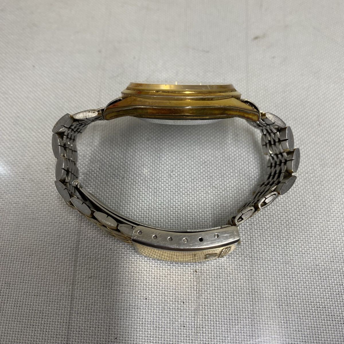 ▲232 SEIKO セイコー 腕時計 ロードマチック 5606-7190 自動巻き ゴールド_画像3