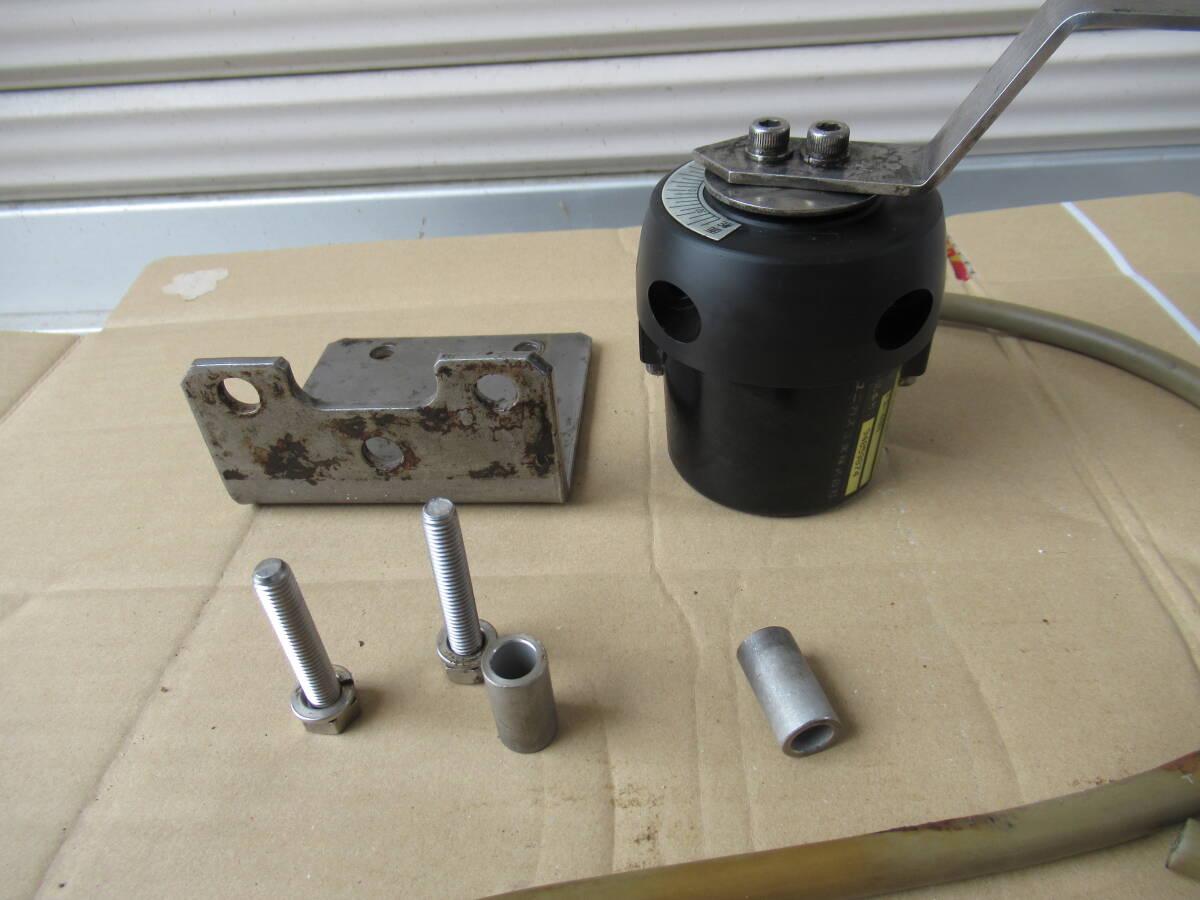 ■動画有 ユニカス FB-40A 追従発信器 オートパイロット 自動操舵 追従ユニット UNIKAS 中古_画像3