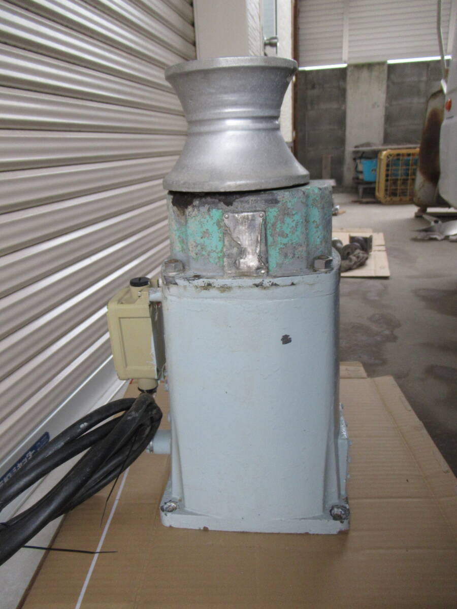 ■動画有 工進 イカール REL-2512 バッテリー ウインチ 12V 250W 中古 KOSHIN 船舶用 アンカー ローラー_画像2