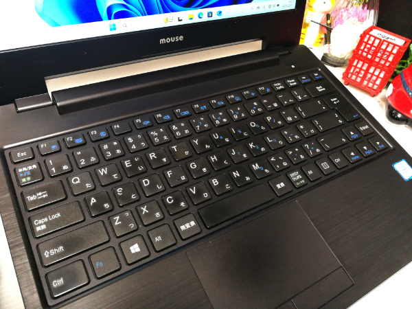 COREi5-8350U SSD240GB メモリ8GB搭載 ☆Windows11☆dm 即決/Office2021/HDMI搭載/即日発送☆02_画像4