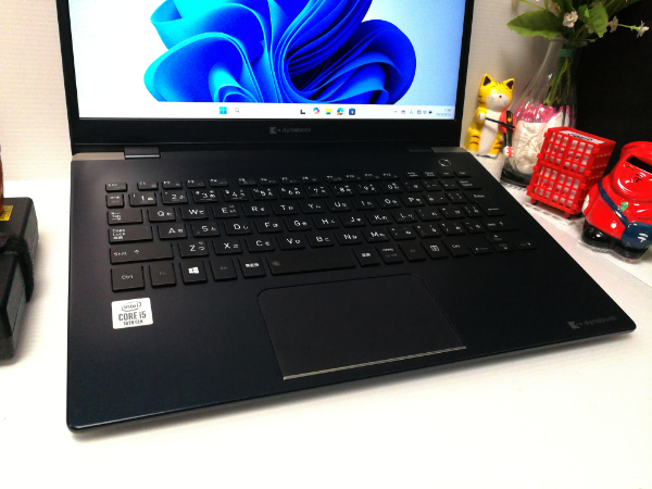 COREi5-10210U SSD256GB メモリ8GB搭載 ☆Windows11☆es 即決/Office2021/HDMI搭載/即日発送☆01_画像2