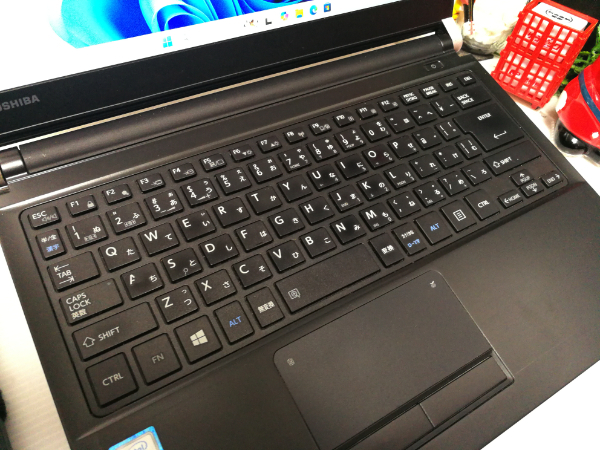 COREi7-7500U SSD256GB メモリ8GB搭載 ☆Windows11☆eo 即決/Office2021/HDMI搭載/即日発送☆01_画像4