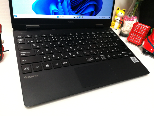 COREi5-10210Y SSD256GB память 8GB установка *Windows11*gg быстрое решение /Office2021/HDMI установка / отправка в тот же день *01