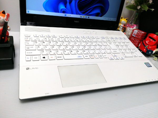 ほぼ未使用SSD250GB メモリ8GB COREi5-7200U搭載 ☆Windows11☆ge 即決/Office2021/HDMI搭載/即日発送☆_画像2