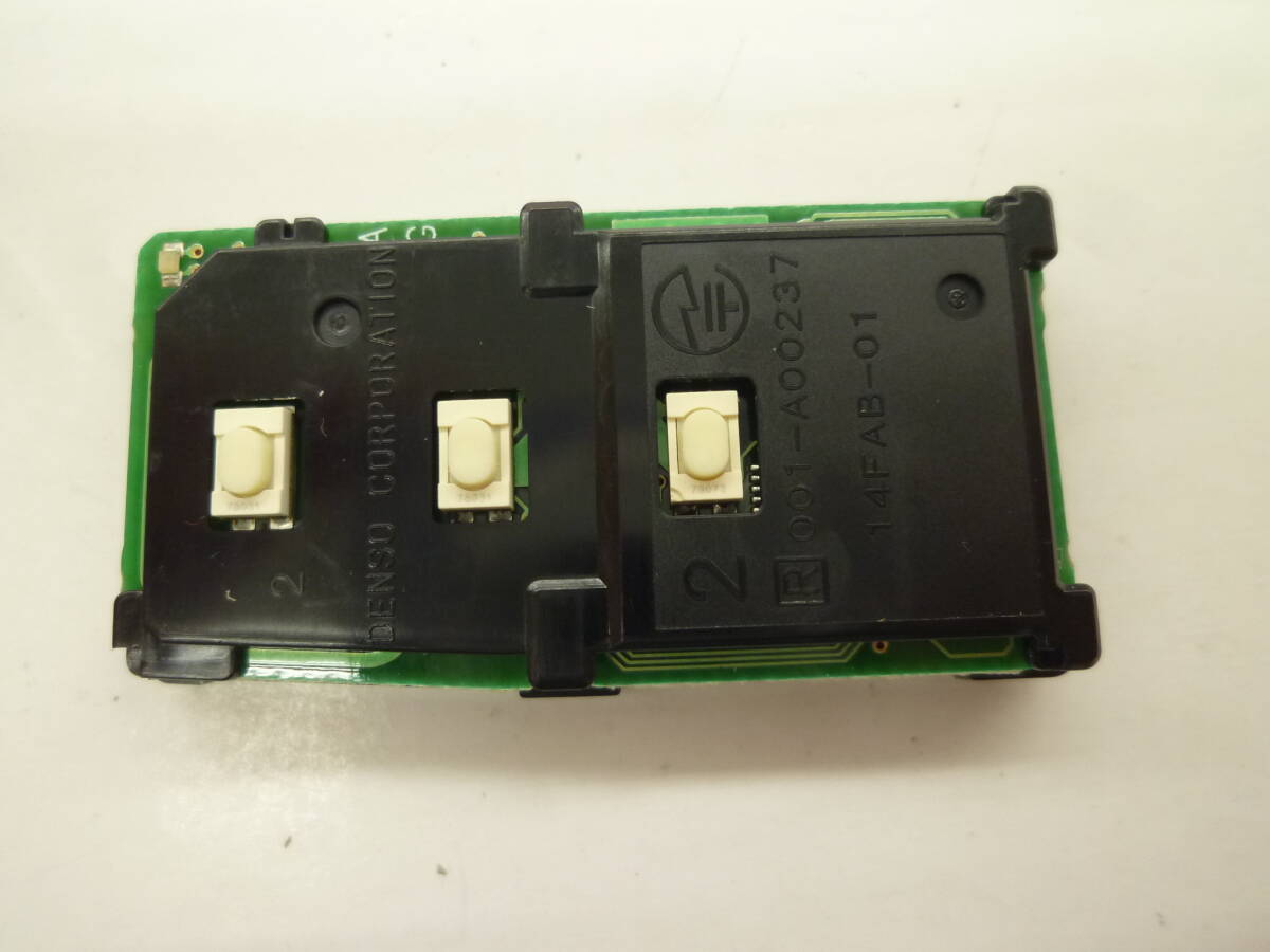 『B91』レクサス　LEXUS　スマートキー　NX300H　平成30年式　【AYZ10】281451-2110【動作確認済】_画像7