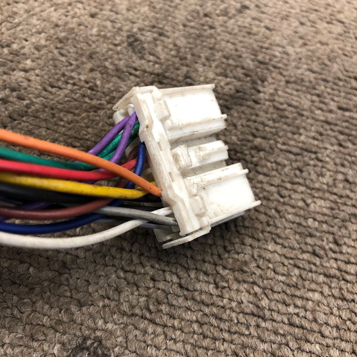 AV10-285 激安 カーステレオ MITSUBISHI 三菱 8701A124 DY-1MJ8-T 34U235C CDプレーヤー FM/AM 本体のみ 簡易動作確認済み 中古現状品_画像8