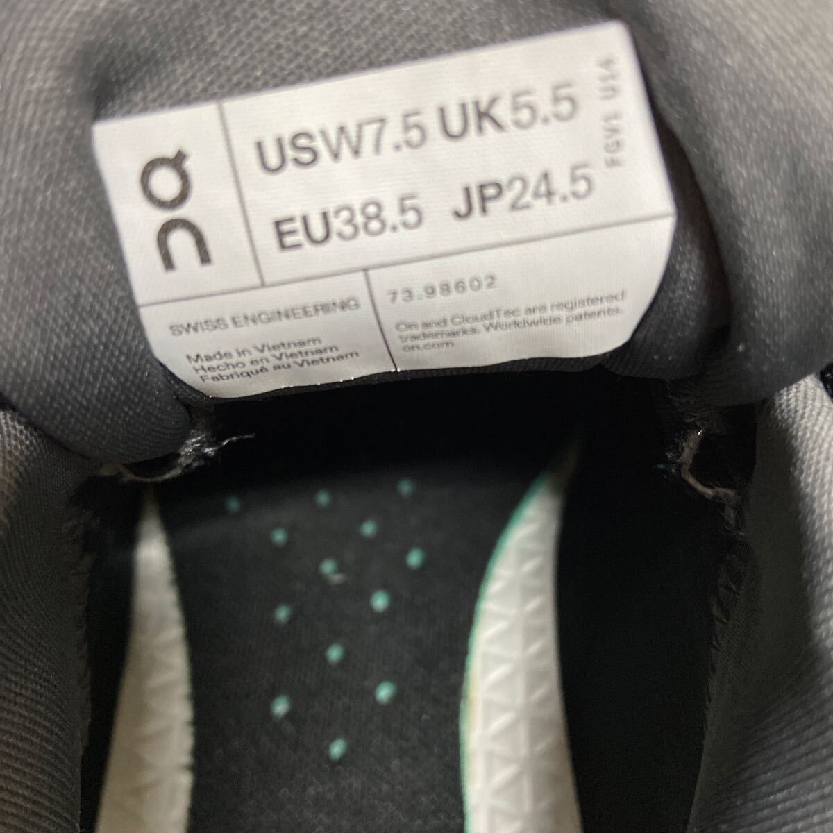 【on cloud X オンクラウド】Cloudwander Waterproof ローカットスニーカー 24.5cm ブラック 2510oki h_画像6
