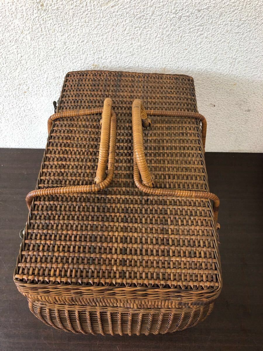 大正バスケット 籠 籐製品 昭和レトロ 現状品 収納ボックス アンティーク_画像3