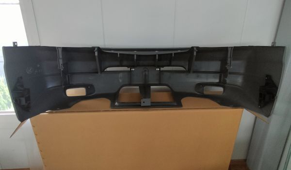 ★　マツダ　ボンゴ　SKP2V　フロントバンパー　グレー素地ぬりなし　法人様送りのみ　　北海道沖縄離島発送不可　　自管理5ta355_画像8