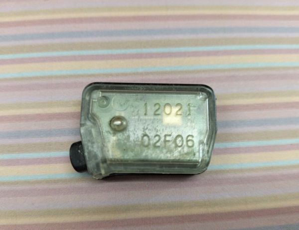 ★　トヨタ　シエンタ　　NCP81　リモコンキー　　★　純正中古部品　送料込み　　　　　自管理5ta374_画像3