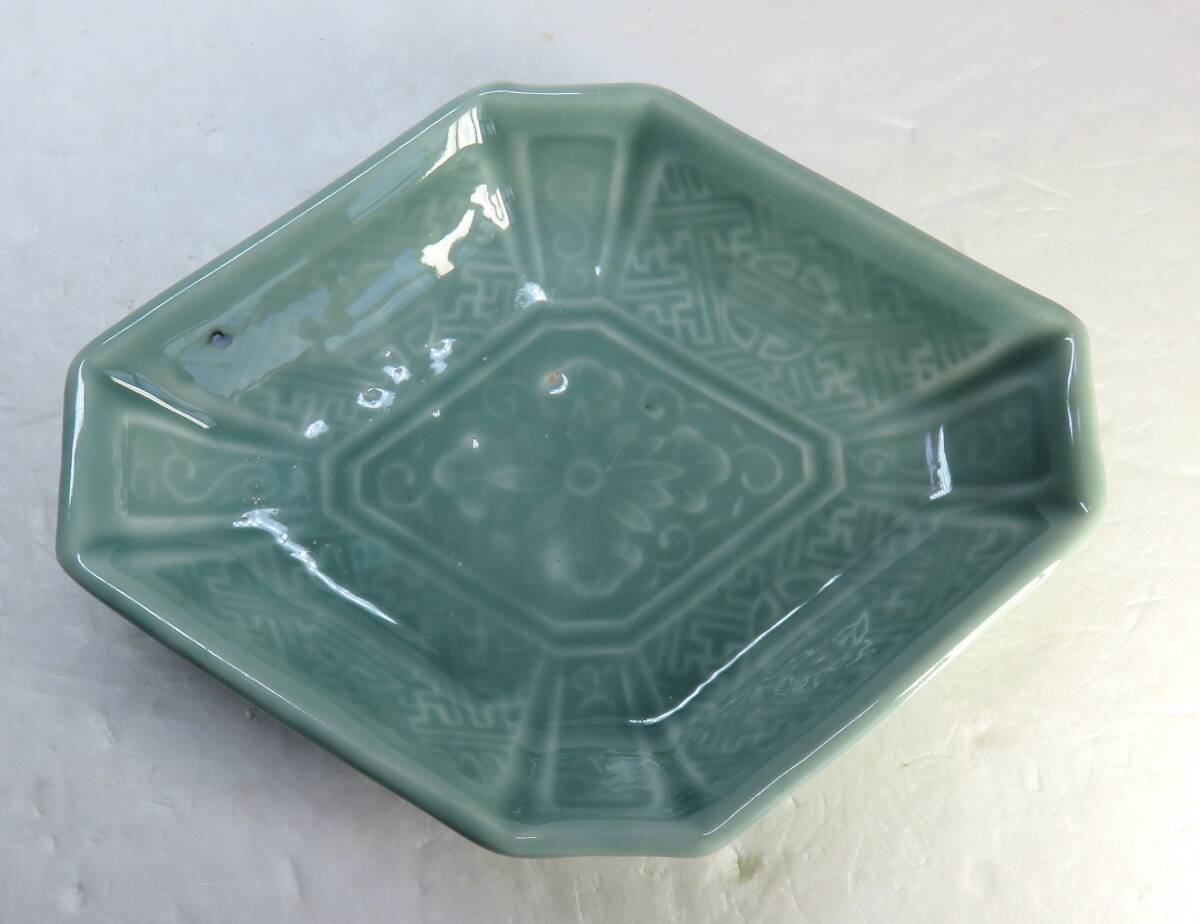 青磁　変形皿　３枚　花_画像8