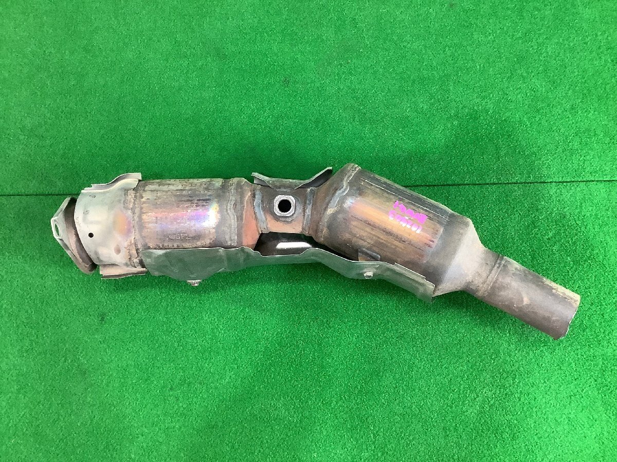 自動車 触媒 トヨタ 純正 ZVW41 プリウスα 2ZR-FXE 1本 刻印 GP2/TB2 素材用 コア レアメタル キャタライザー パラジウム ロジウム_画像2