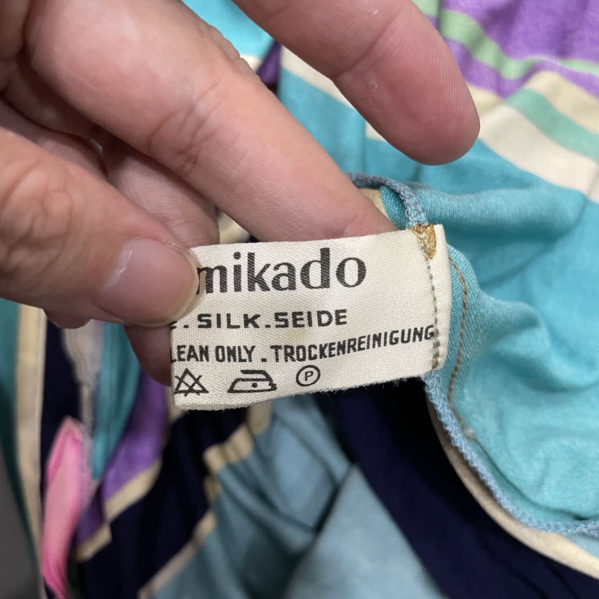 H ○ 高級感溢れる 'フランス製' LEONARD レオナール 長袖 花柄 ロング丈 シルク100% ストレッチ ワンピース 1 レディース ブルー系_画像8