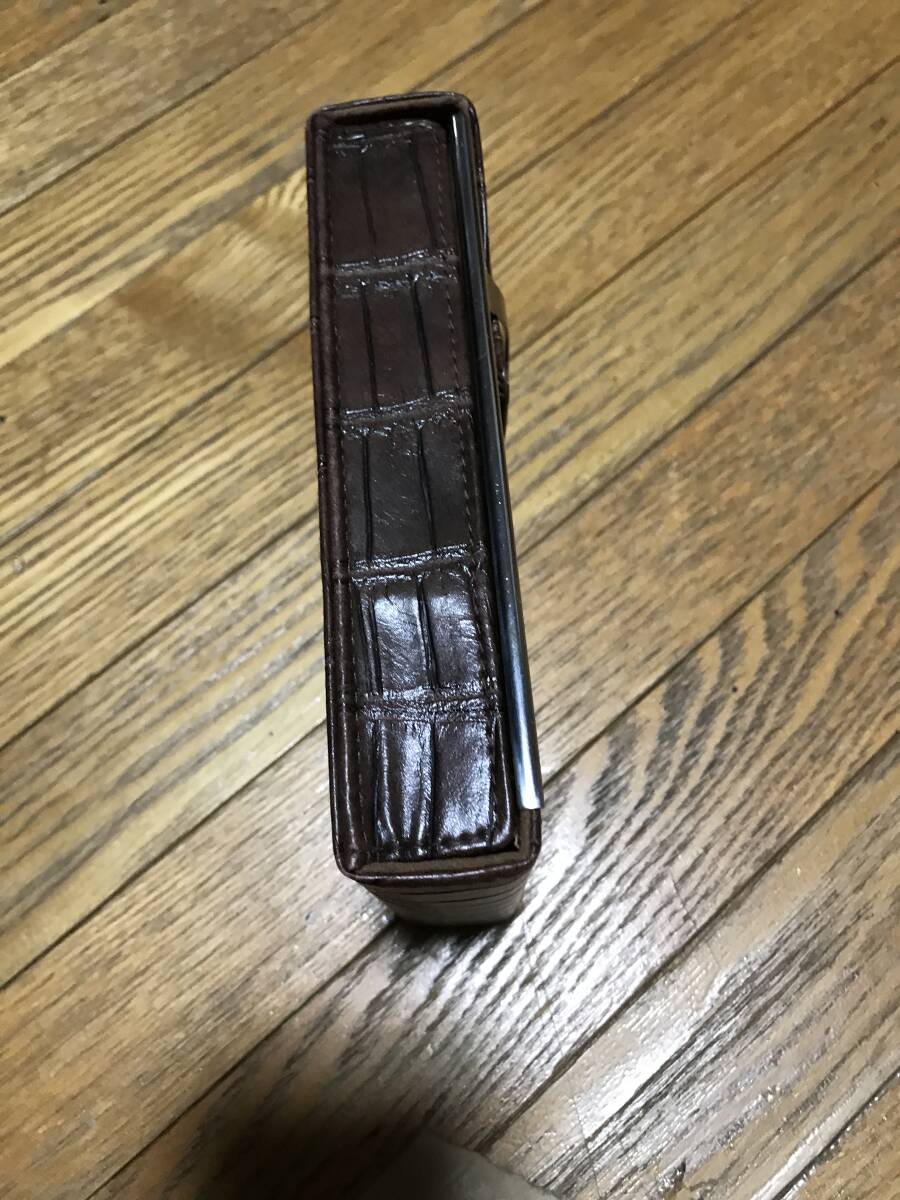 新品 Snap-on (スナップオン)シガーホルダー 葉巻カッター&携帯灰皿_画像3