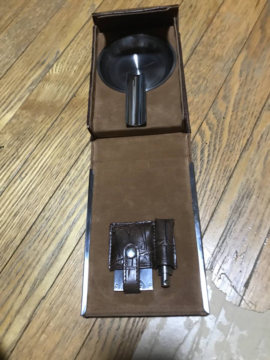 新品 Snap-on (スナップオン)シガーホルダー 葉巻カッター&携帯灰皿_画像4